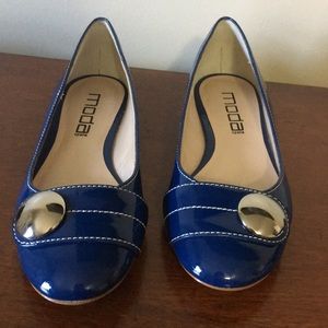 Royal blue flats